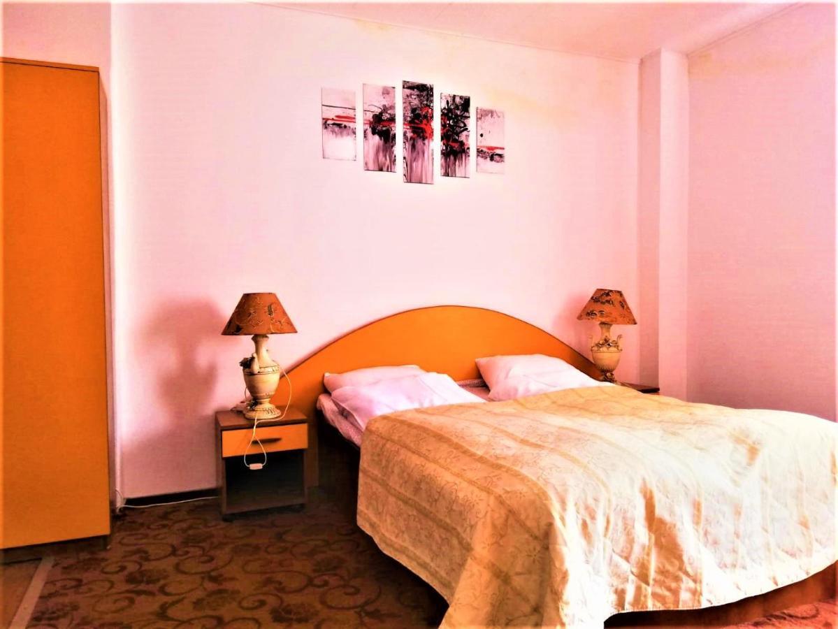 Hotel Dolce Far Niente 브라쇼브 외부 사진
